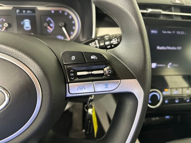Certified 2023 Hyundai Tucson SE image 16
