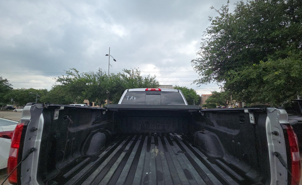 Used 2019 GMC Sierra 2500 Denali w/ Duramax Plus Package AWD/4WD image 10