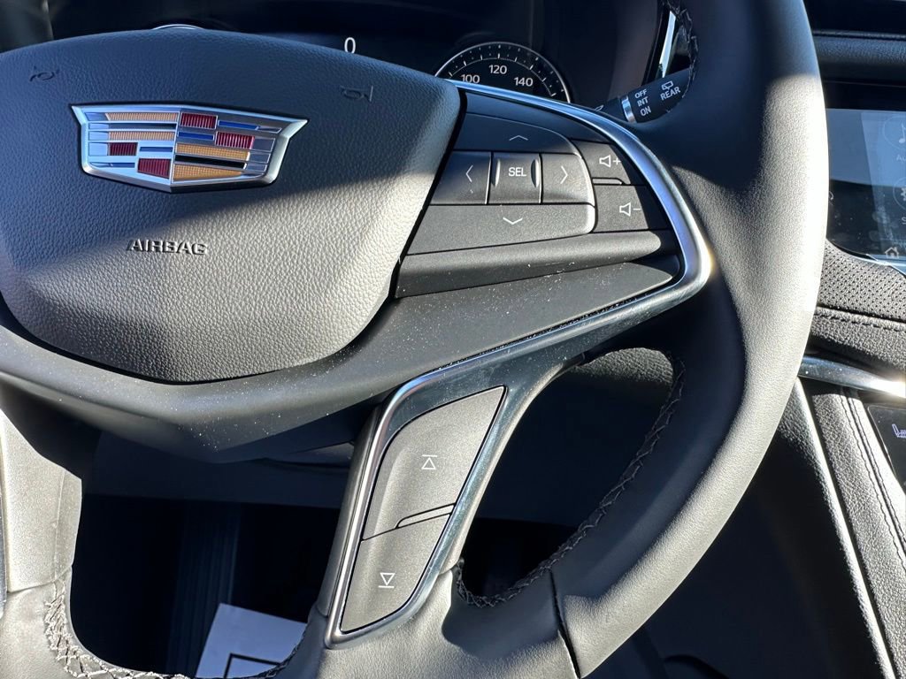 New 2026 Cadillac XT5 Luxury FWD image 31