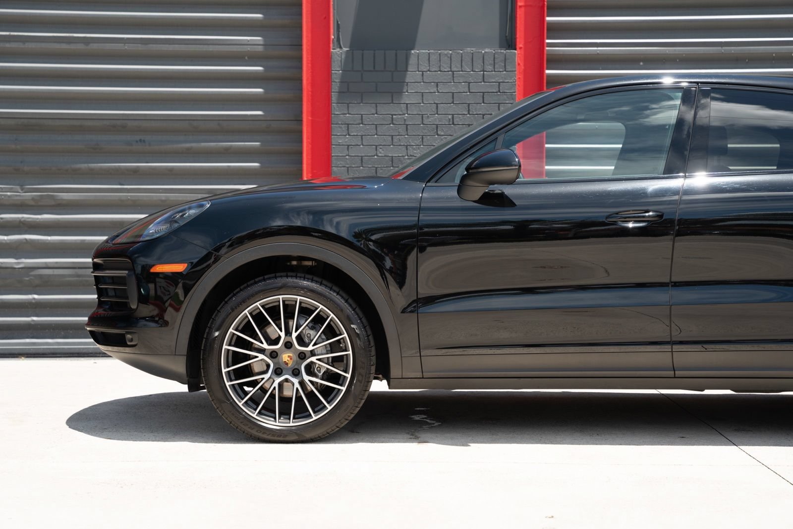 Used 2020 Porsche Cayenne AWD/4WD image 10