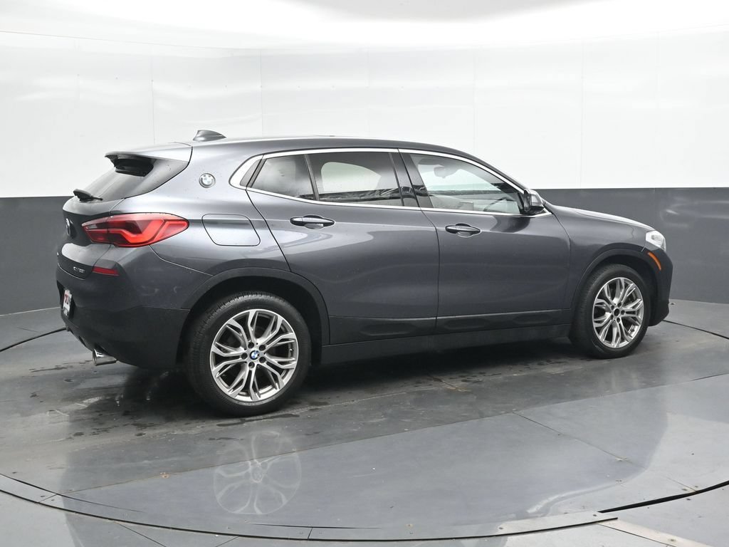 Used 2019 BMW X2 xDrive28i w/ Convenience Package AWD/4WD image 2