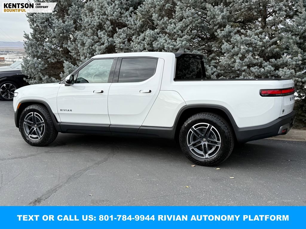 Used 2025 Rivian R1T Adventure image 7