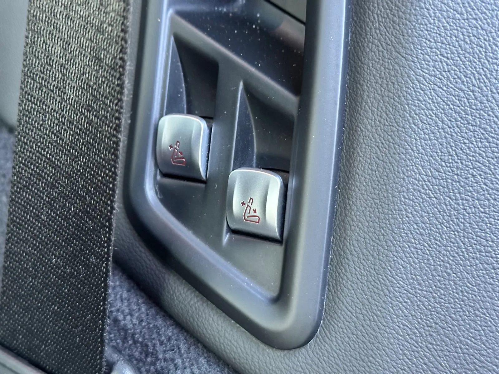 Used 2019 BMW X7 xDrive40i w/ Premium Package image 26