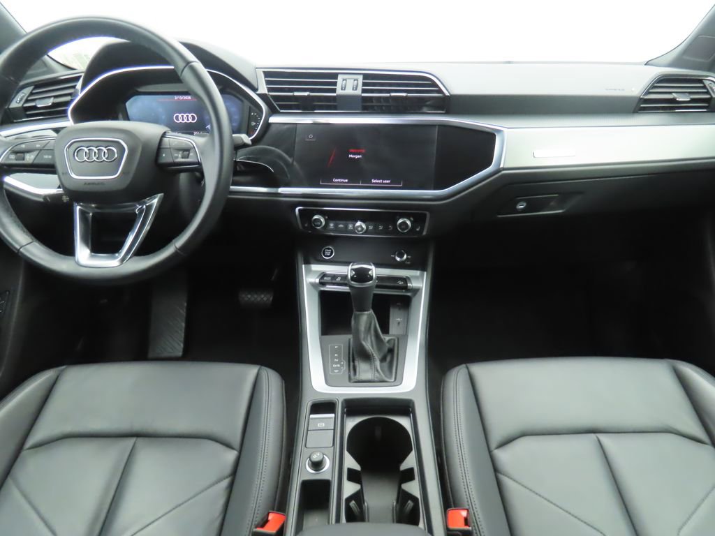 Used 2023 Audi Q3 2.0T Premium w/ Convenience Package image 13