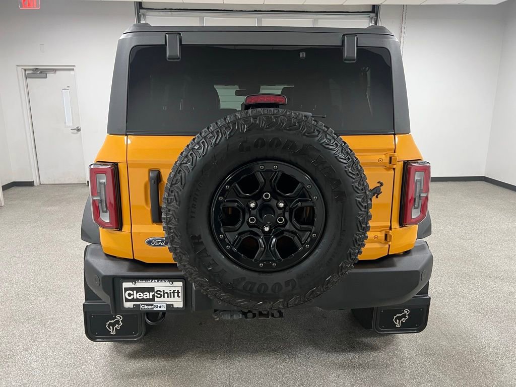 Used 2022 Ford Bronco Wildtrak image 11