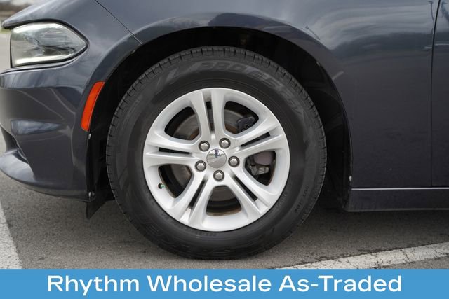 Used 2018 Dodge Charger SXT RWD image 10
