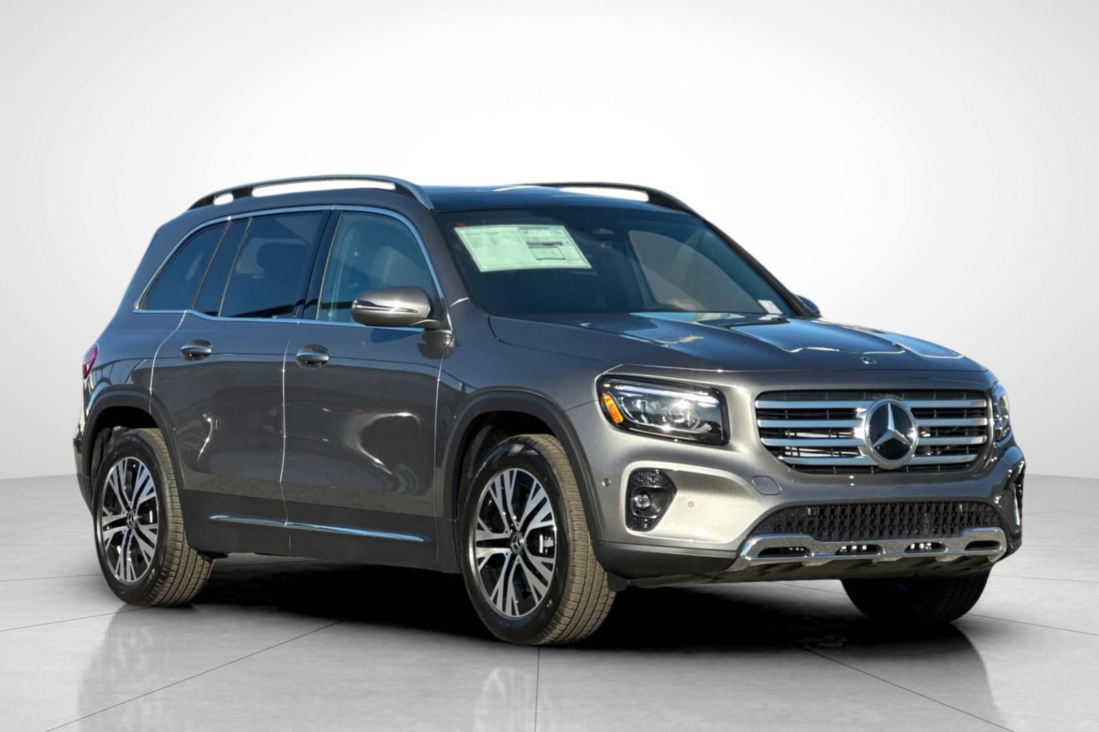 New 2026 Mercedes-Benz GLB 250 image 28