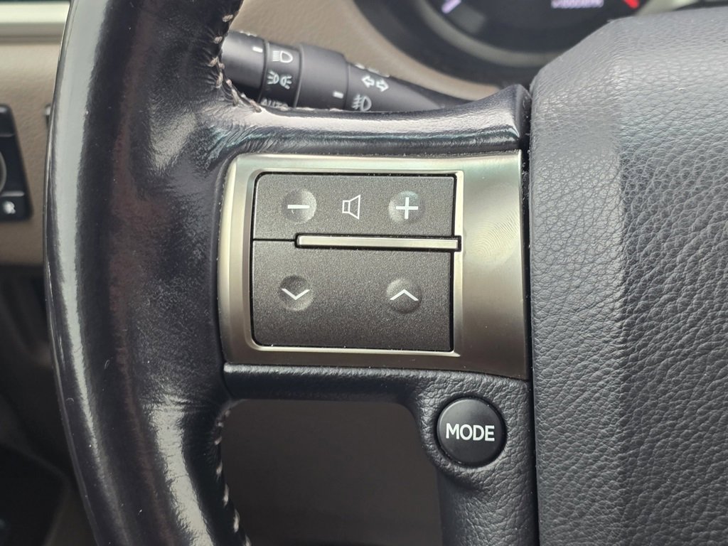 Used 2017 Lexus GX 460 image 33