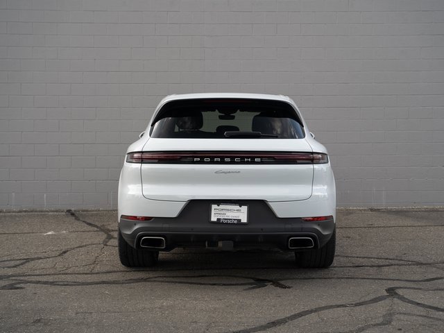 Certified 2024 Porsche Cayenne image 6