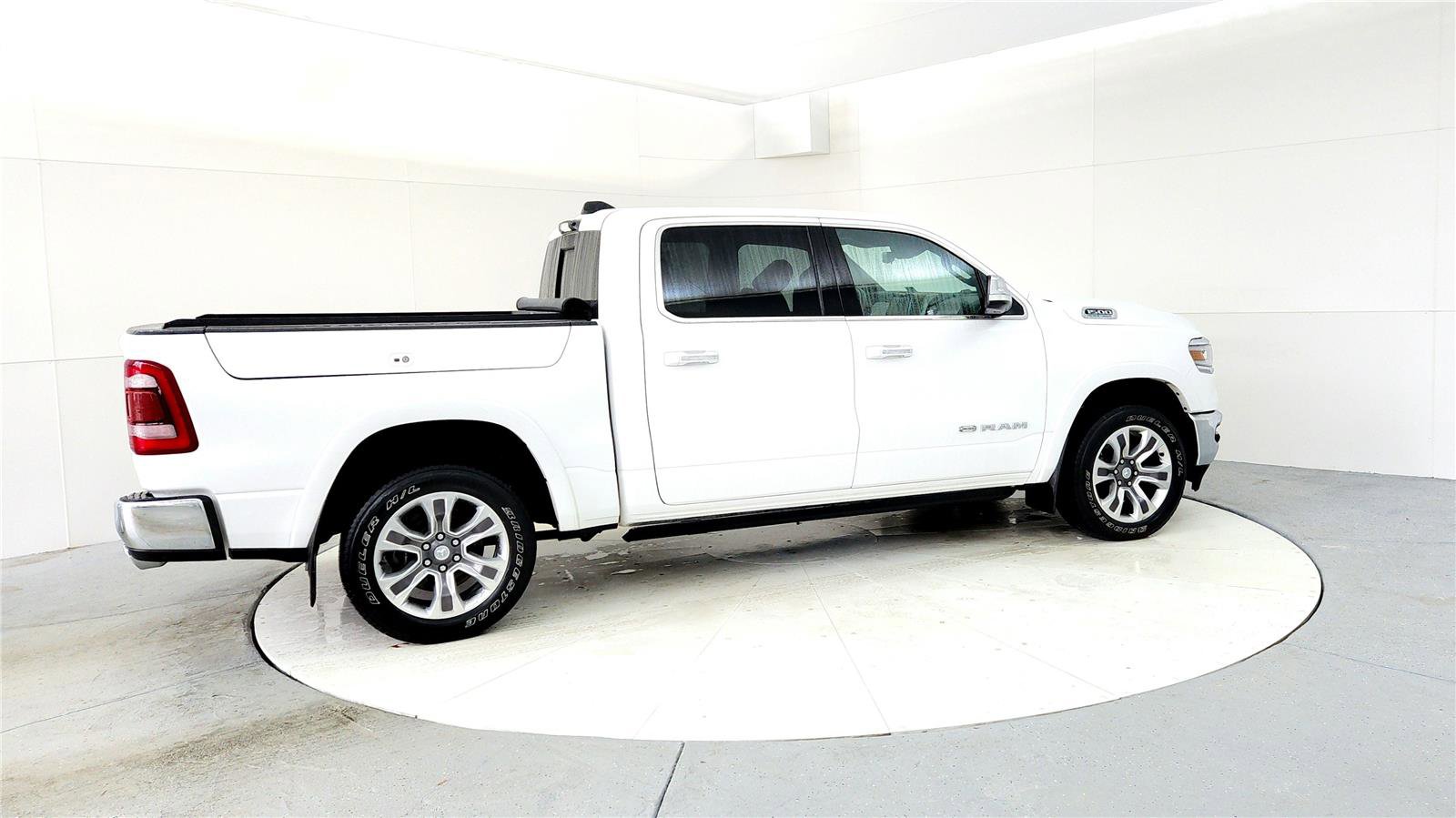 Used 2022 RAM 1500 Limited image 6