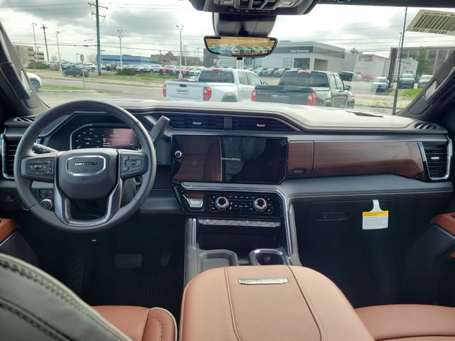 New 2026 GMC Sierra 2500 Denali Ultimate w/ LPO, Black Badging Package AWD/4WD image 9