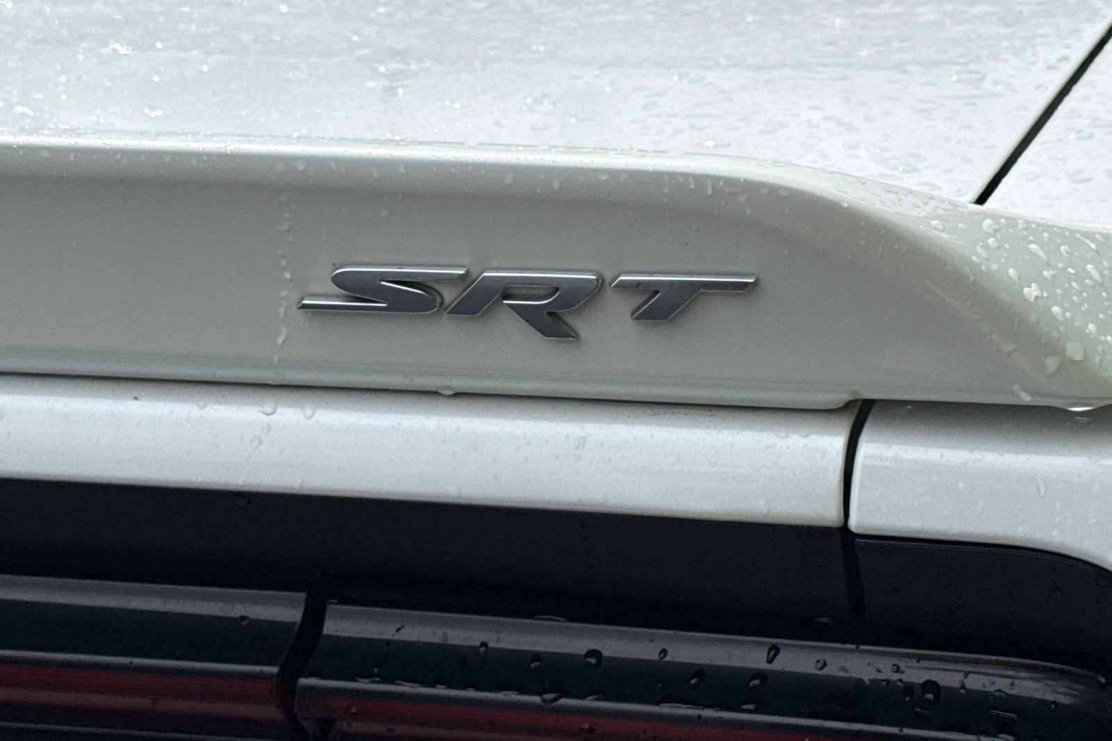 Used 2015 Dodge Challenger SRT w/ Technology Group RWD image 27