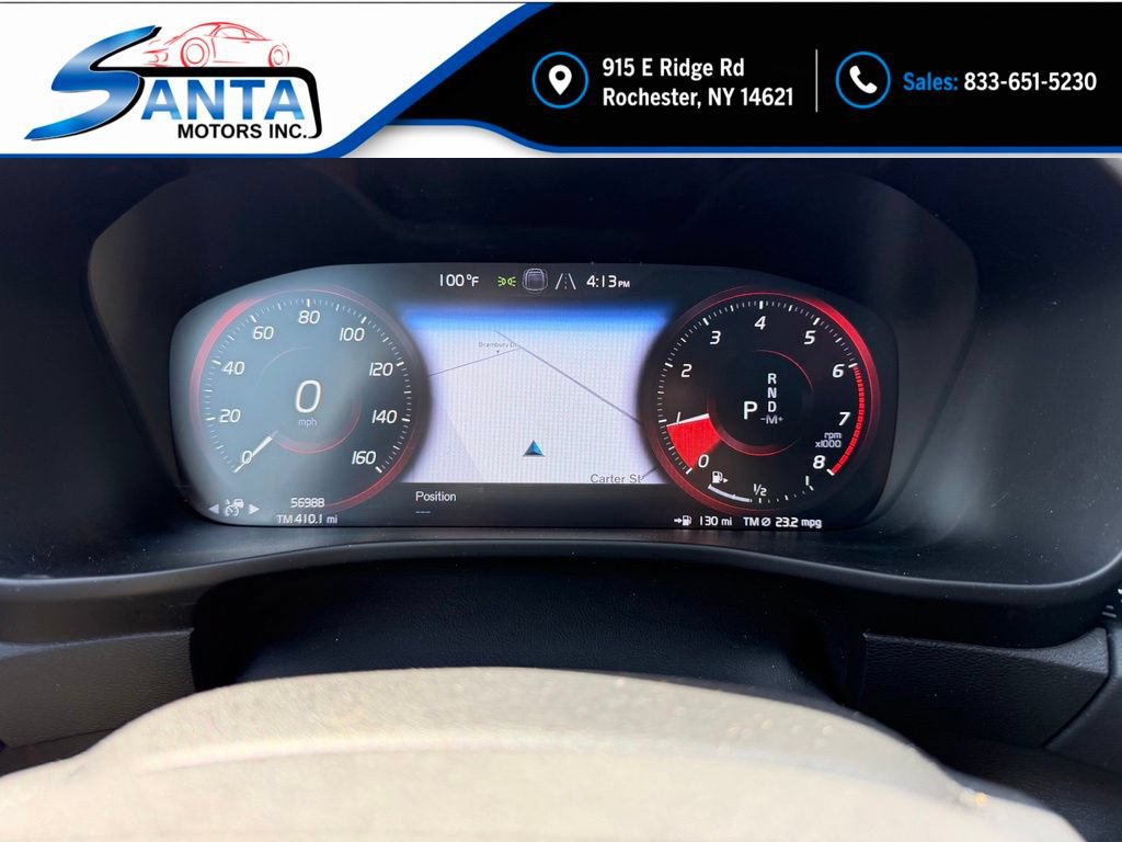 Used 2022 Volvo XC40 T5 R-Design AWD/4WD image 8