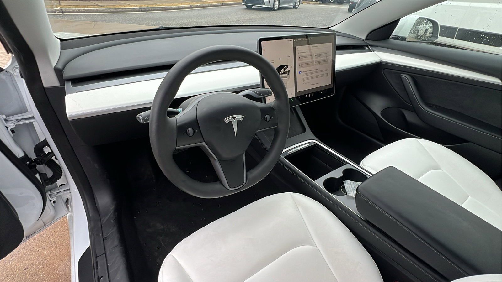 Used 2022 Tesla Model 3 Standard Range image 25
