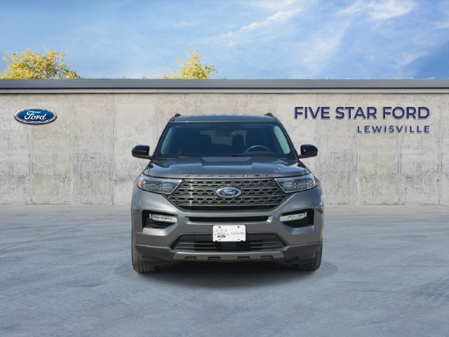Certified 2023 Ford Explorer XLT w/ Equipment Group 202A RWD image 3