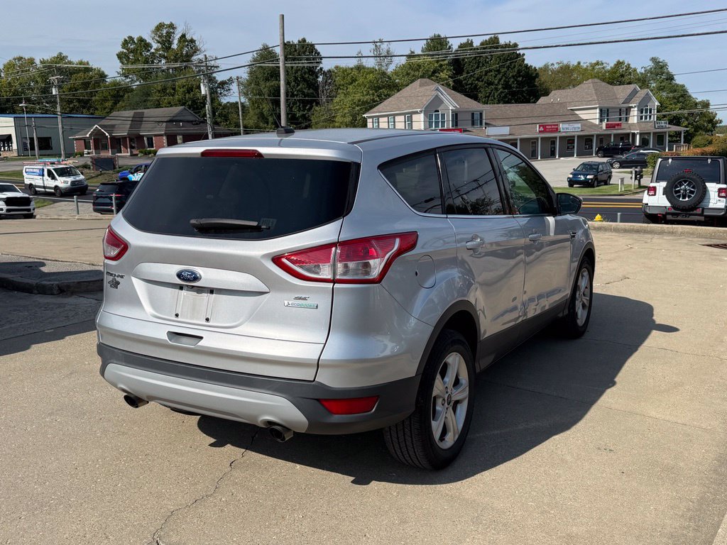 Used 2015 Ford Escape SE FWD image 6