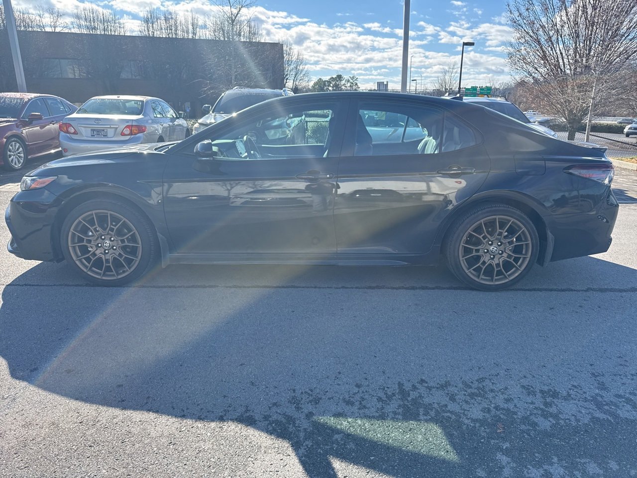 Certified 2023 Toyota Camry SE image 6