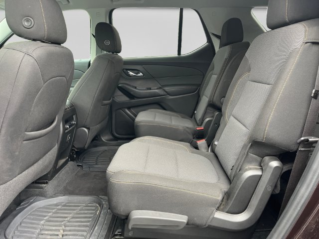 Used 2021 Chevrolet Traverse LT AWD/4WD image 18