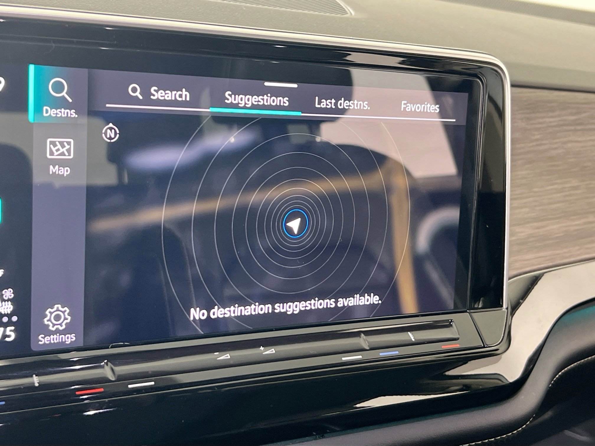 Used 2024 Volkswagen Atlas SEL image 13