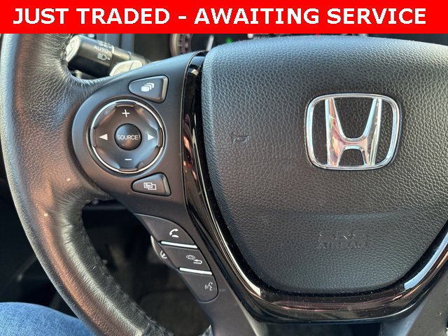 Used 2017 Honda Pilot Touring image 18
