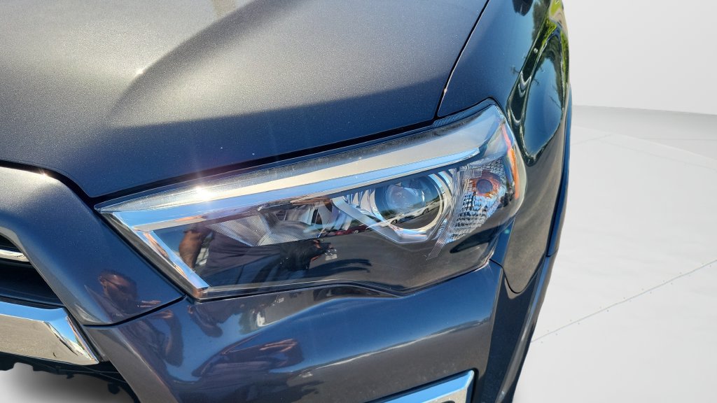 Used 2022 Toyota 4Runner Limited RWD image 23