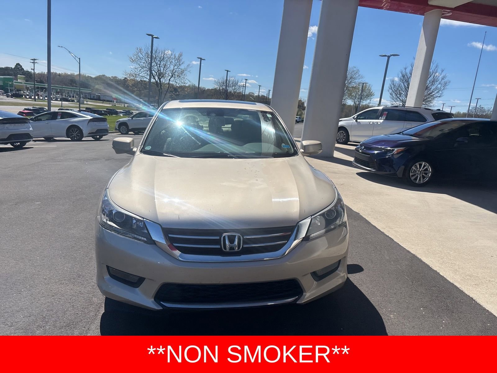 Used 2015 Honda Accord EX-L image 2