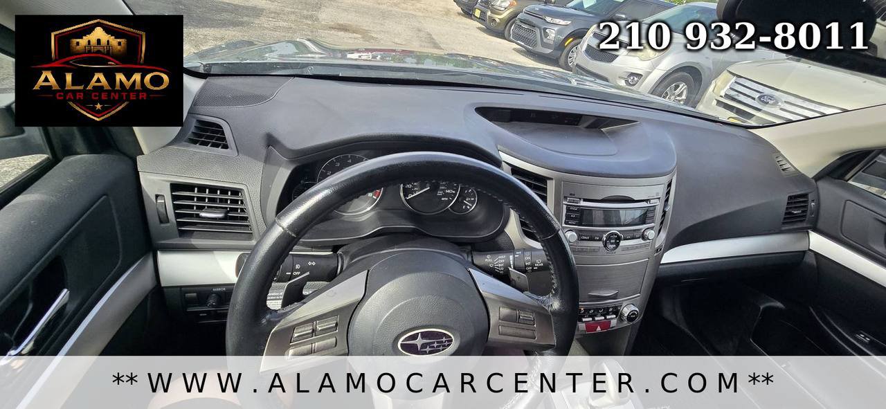 Used 2011 Subaru Outback 2.5i Premium AWD/4WD image 40