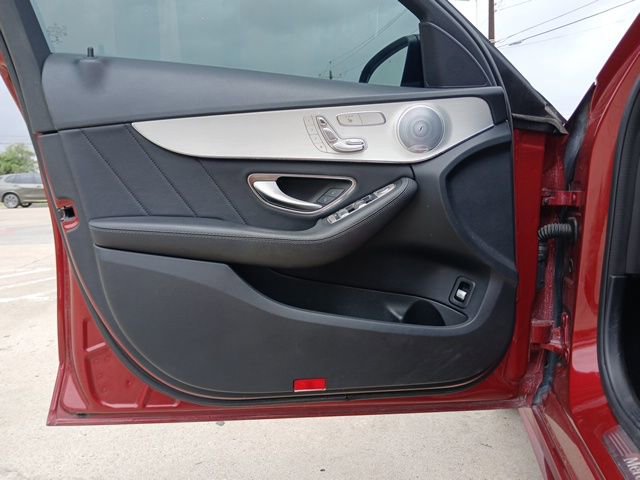 Used 2019 Mercedes-Benz C 300 Sedan image 15