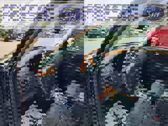 Used 2010 Cadillac DTS Platinum image 11