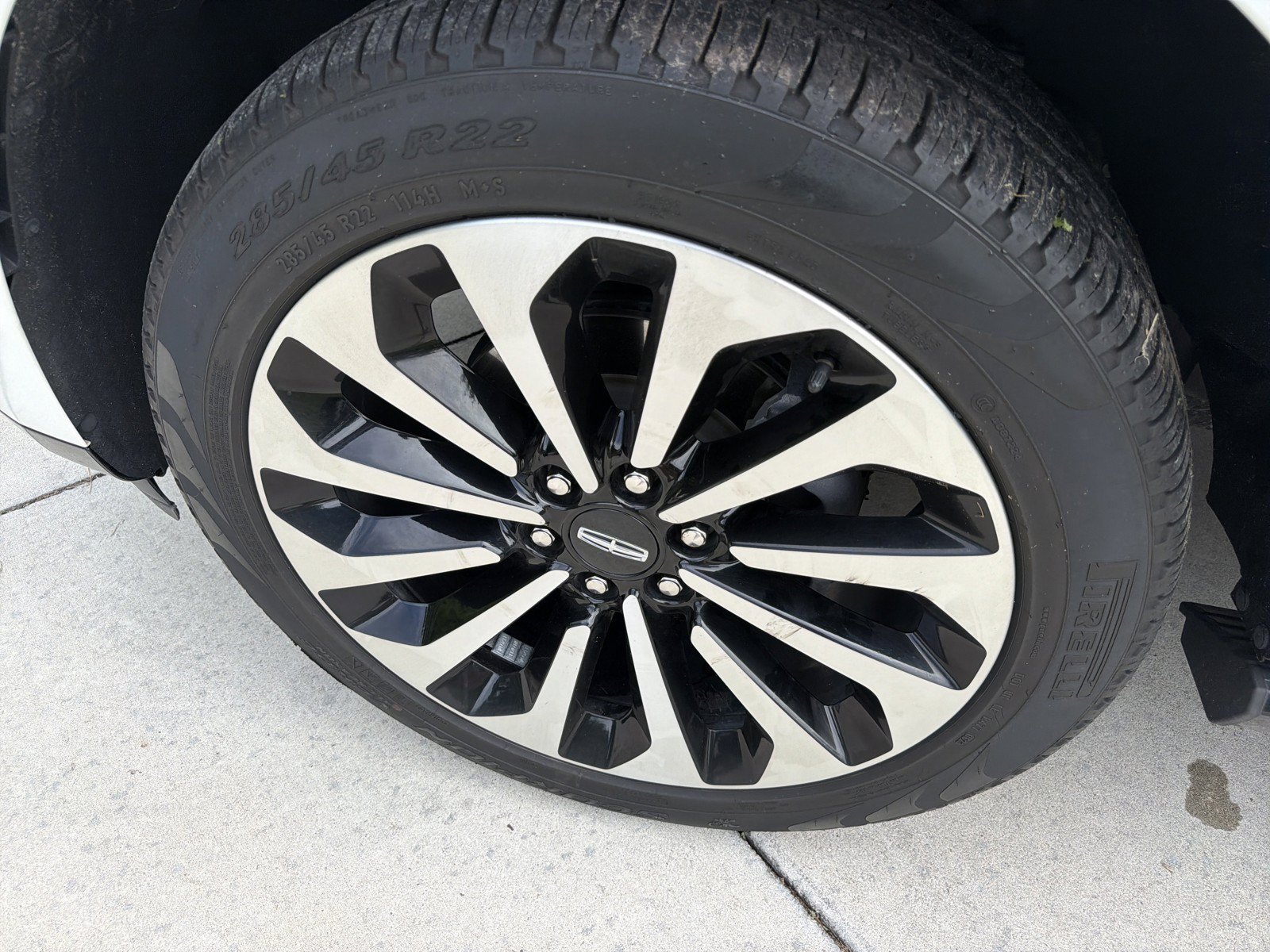 Used 2023 Lincoln Navigator Reserve AWD/4WD image 10