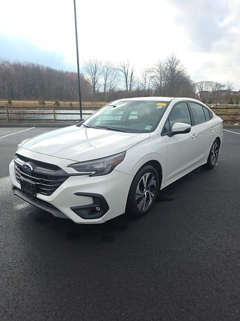 Used 2024 Subaru Legacy Premium image 1