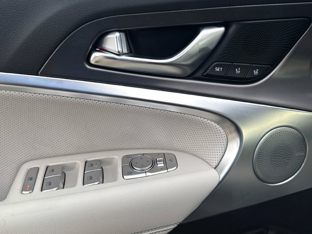 New 2026 Genesis G70 3.3T Sport Prestige RWD image 21