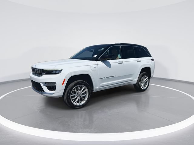 Used 2022 Jeep Grand Cherokee Summit w/ Luxury Tech Group V AWD/4WD image 4