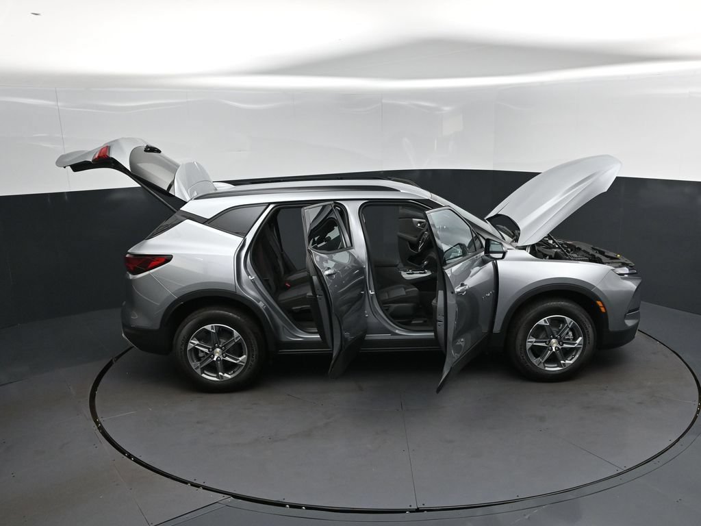 New 2026 Chevrolet Blazer LT w/ Convenience Package AWD/4WD image 50