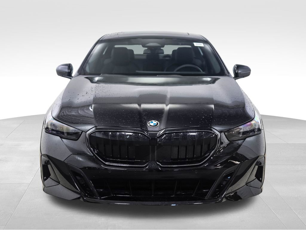New 2026 BMW 530i xDrive w/ M Sport Package image 8