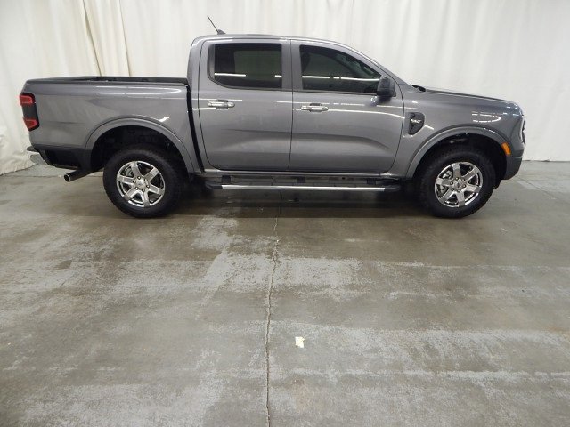 Used 2024 Ford Ranger XLT image 2