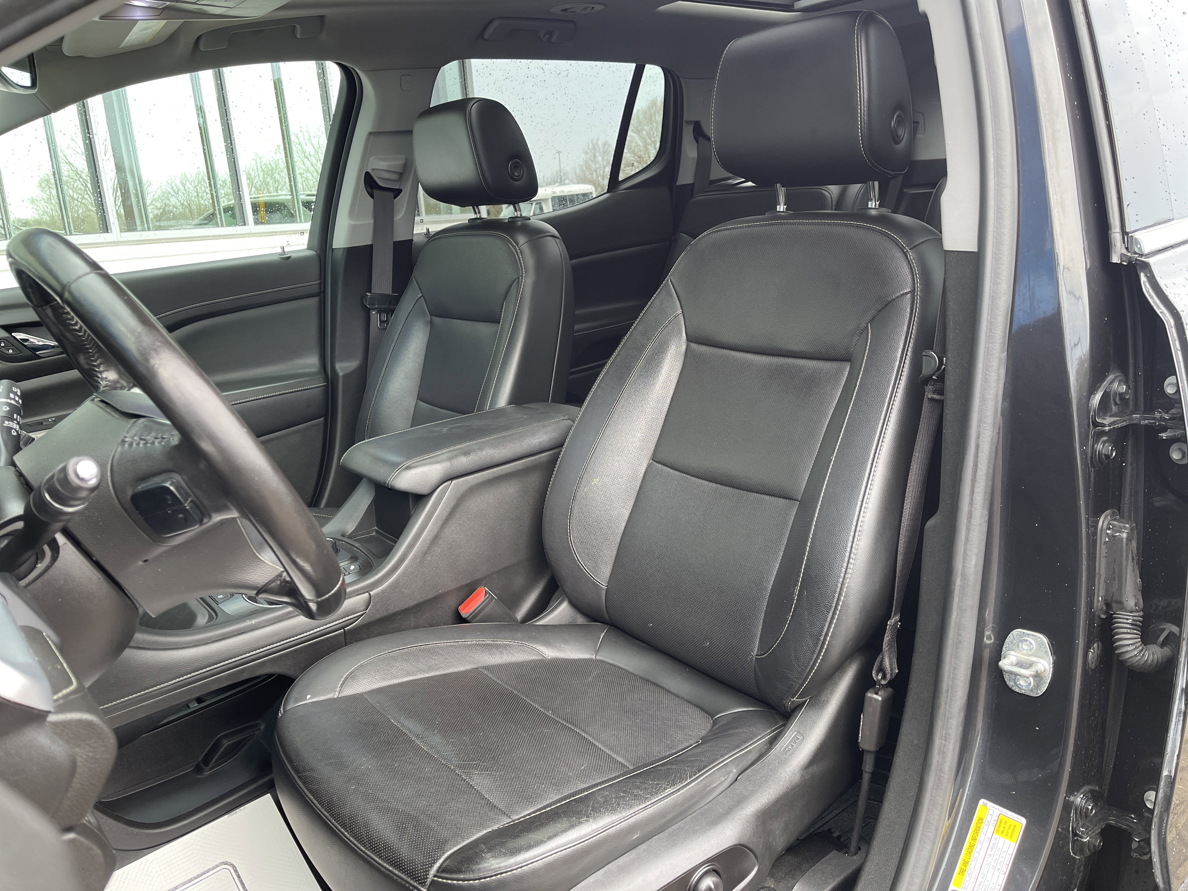 Used 2020 GMC Acadia SLT image 18