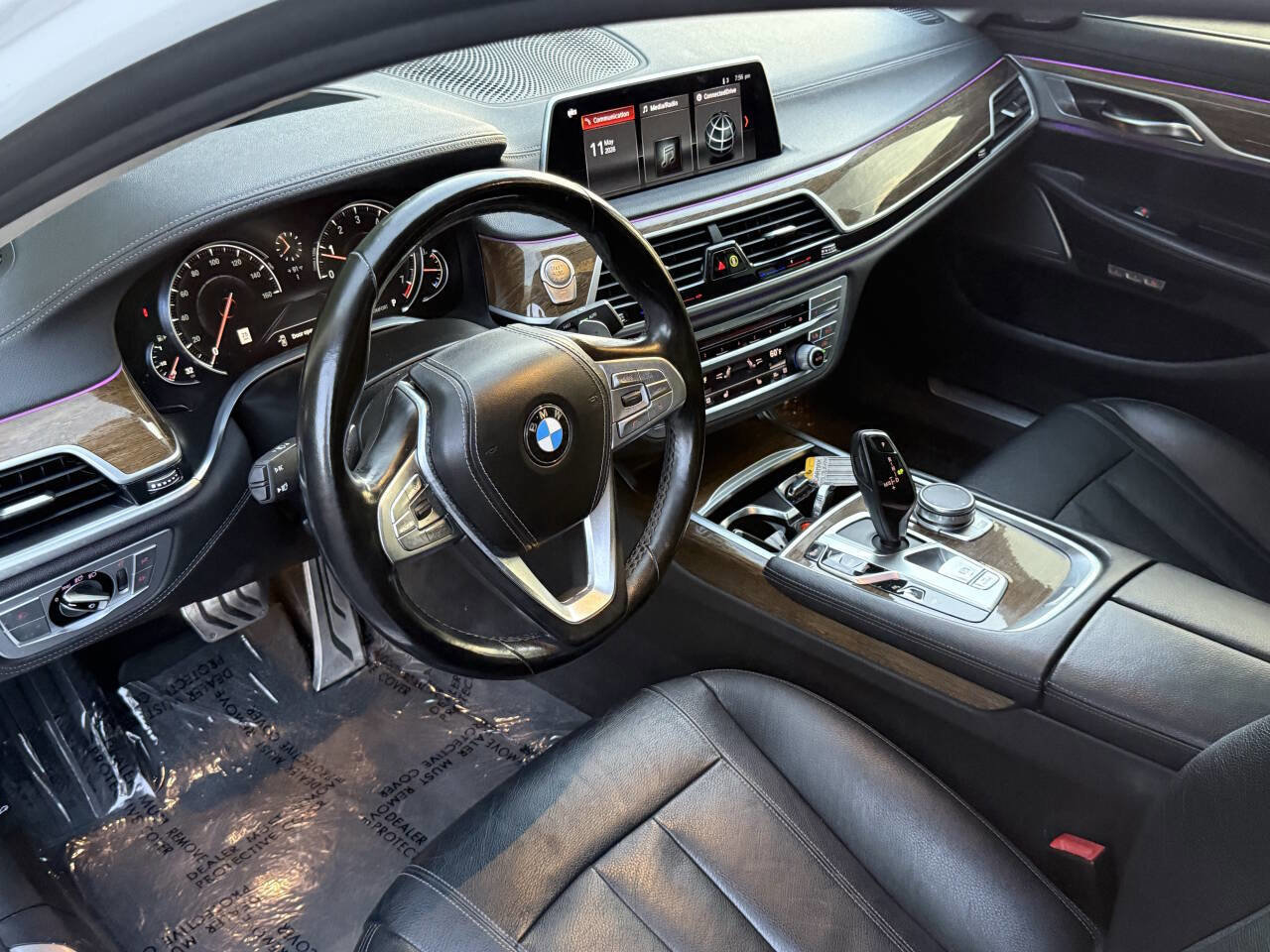 Used 2018 BMW 740i RWD image 16