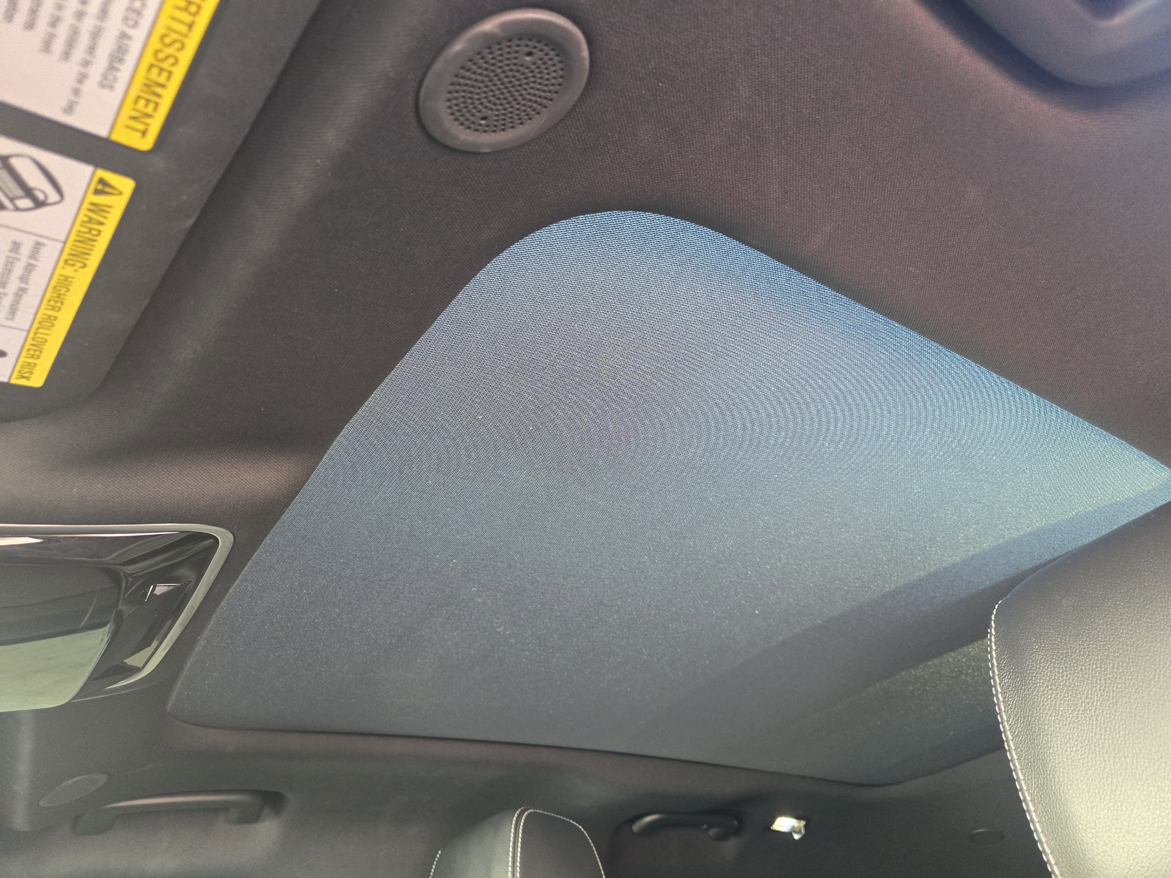 Used 2023 Land Rover Range Rover Velar R-Dynamic S image 28