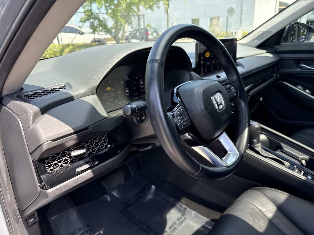 Used 2024 Honda Accord Touring image 25