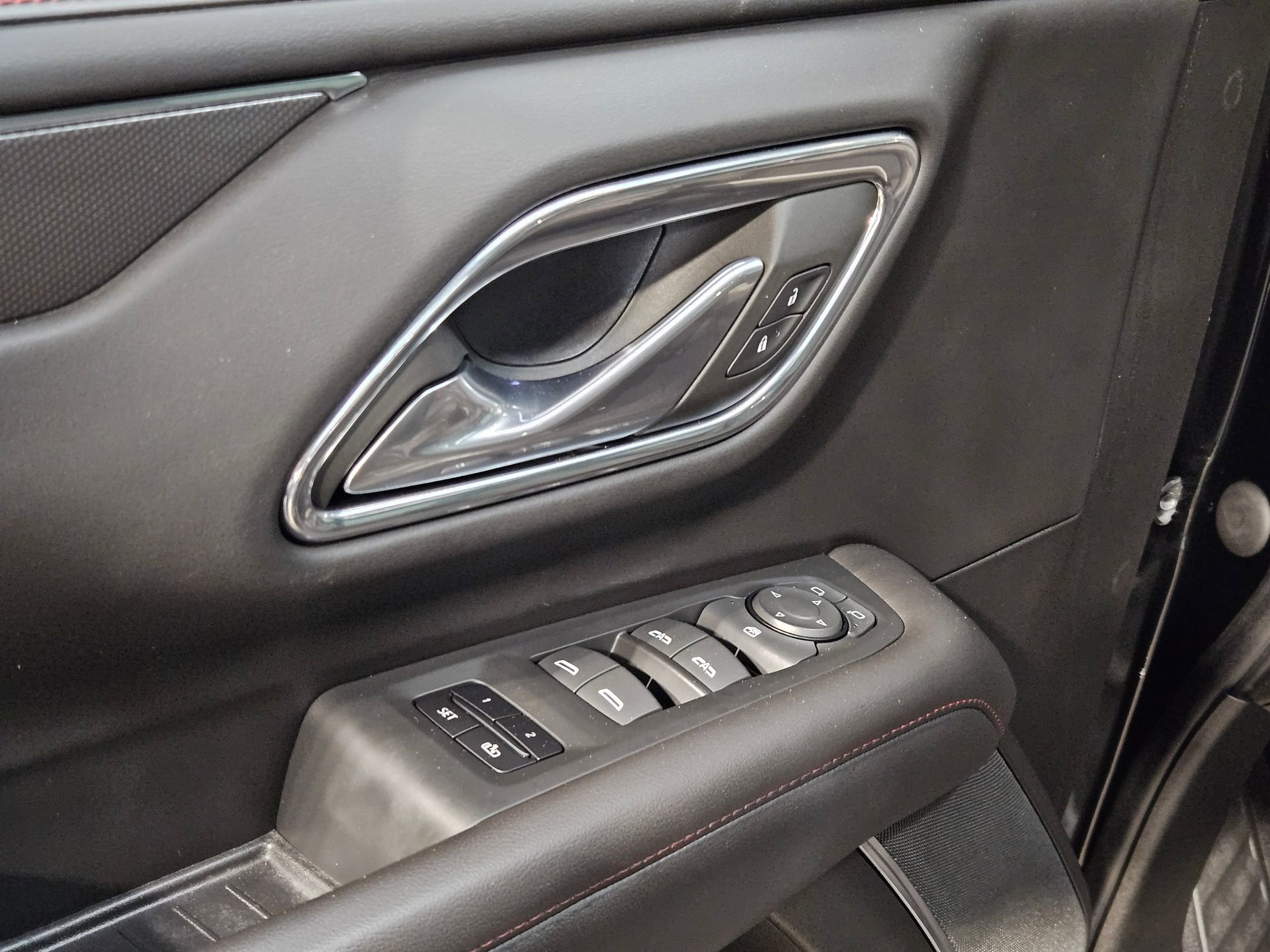 Used 2023 Chevrolet Tahoe RST AWD/4WD image 21