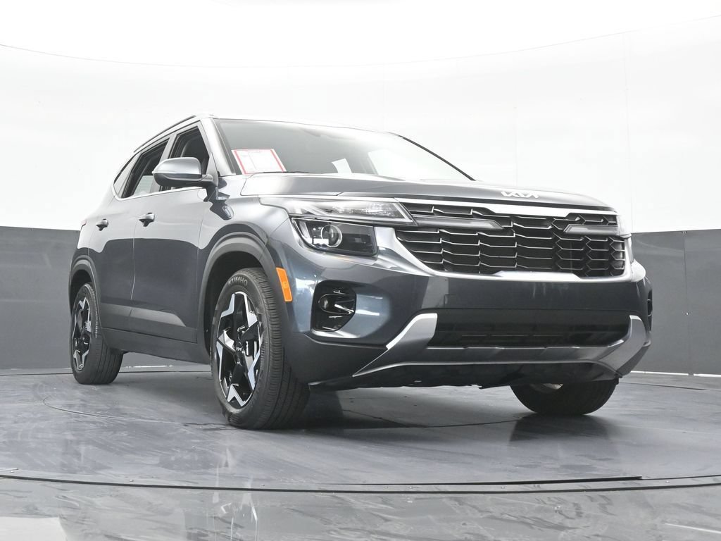 Used 2024 Kia Seltos EX FWD image 64