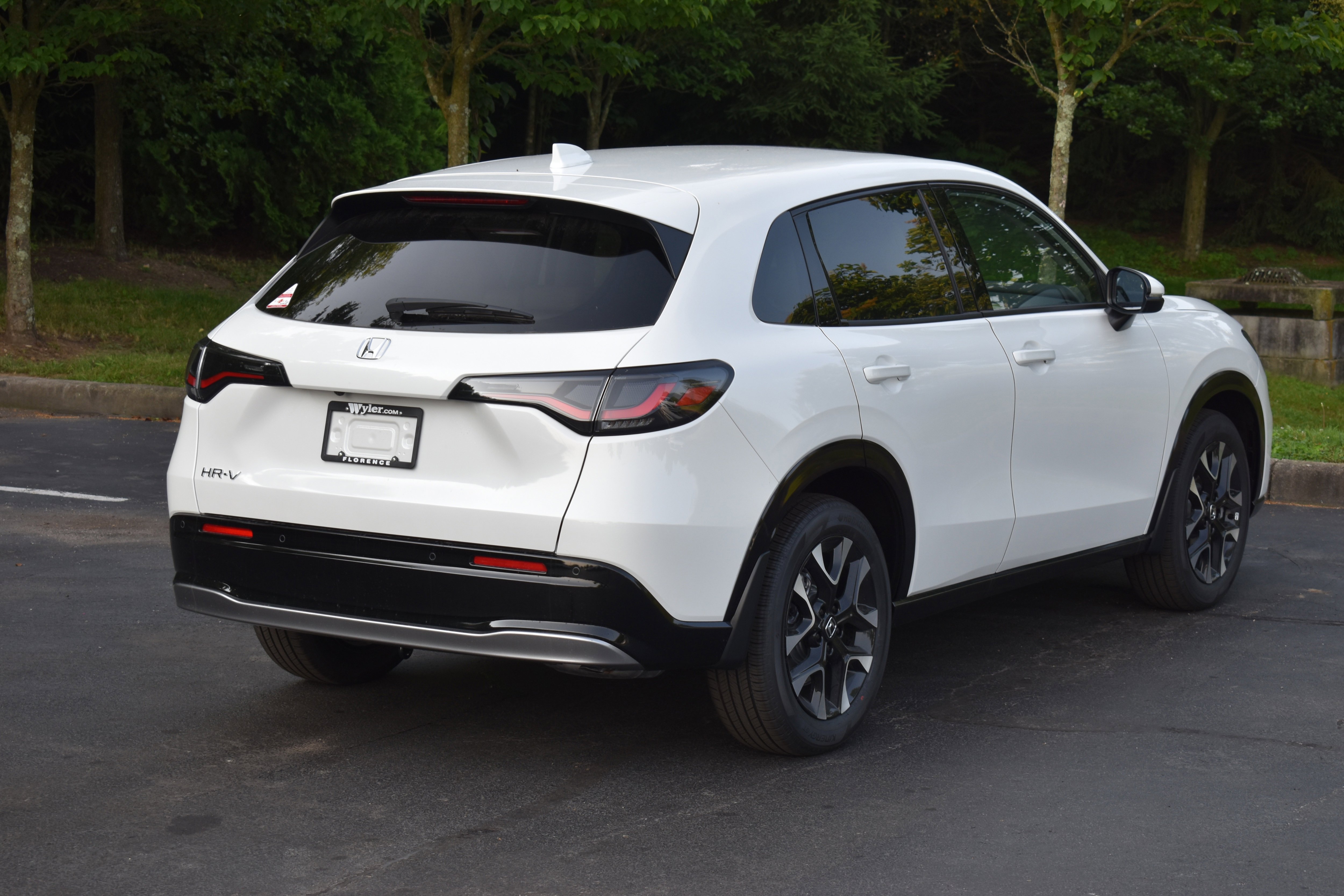 New 2026 Honda HR-V EX-L image 8