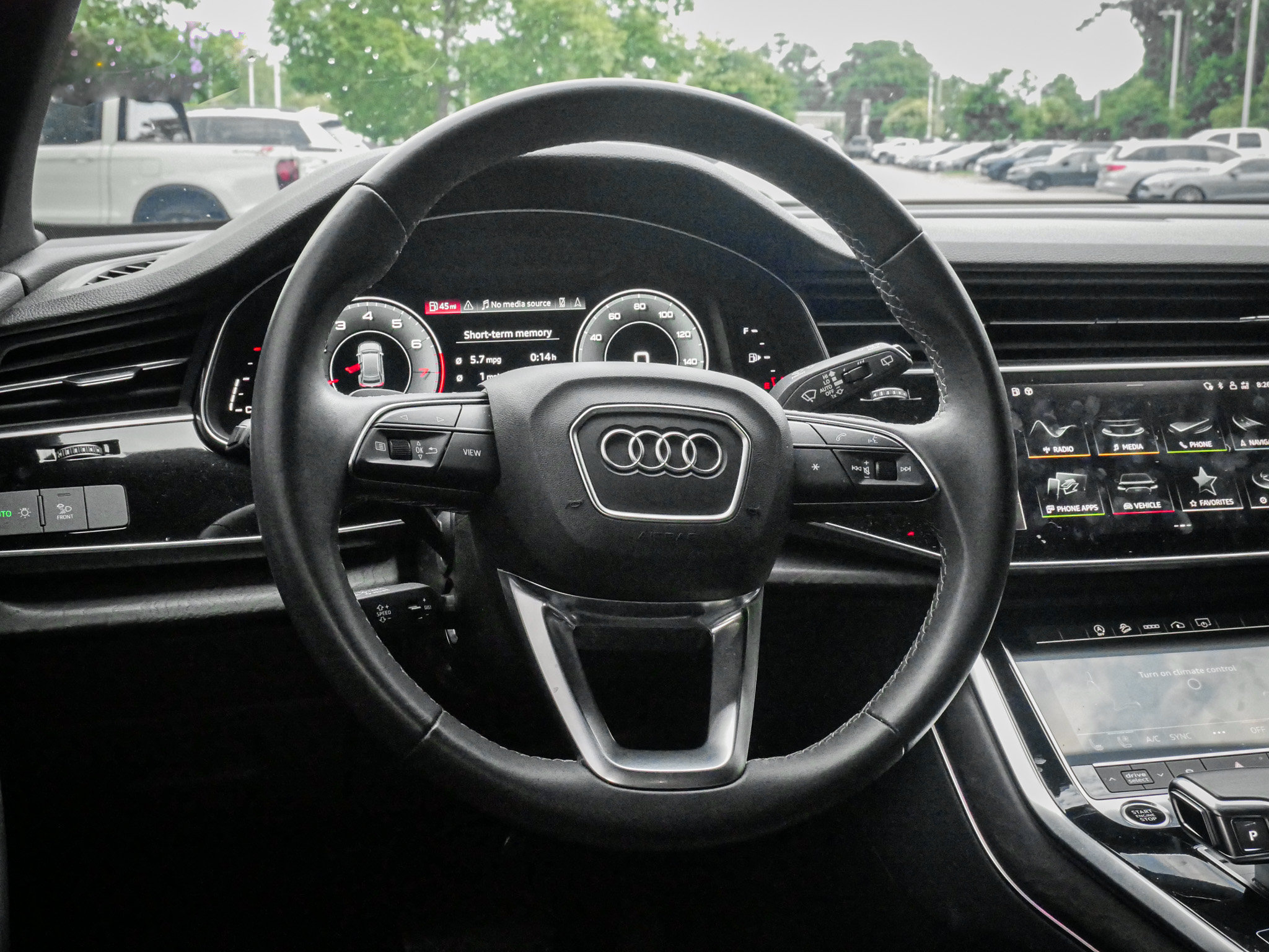 Used 2021 Audi Q8 Premium Plus AWD/4WD image 6