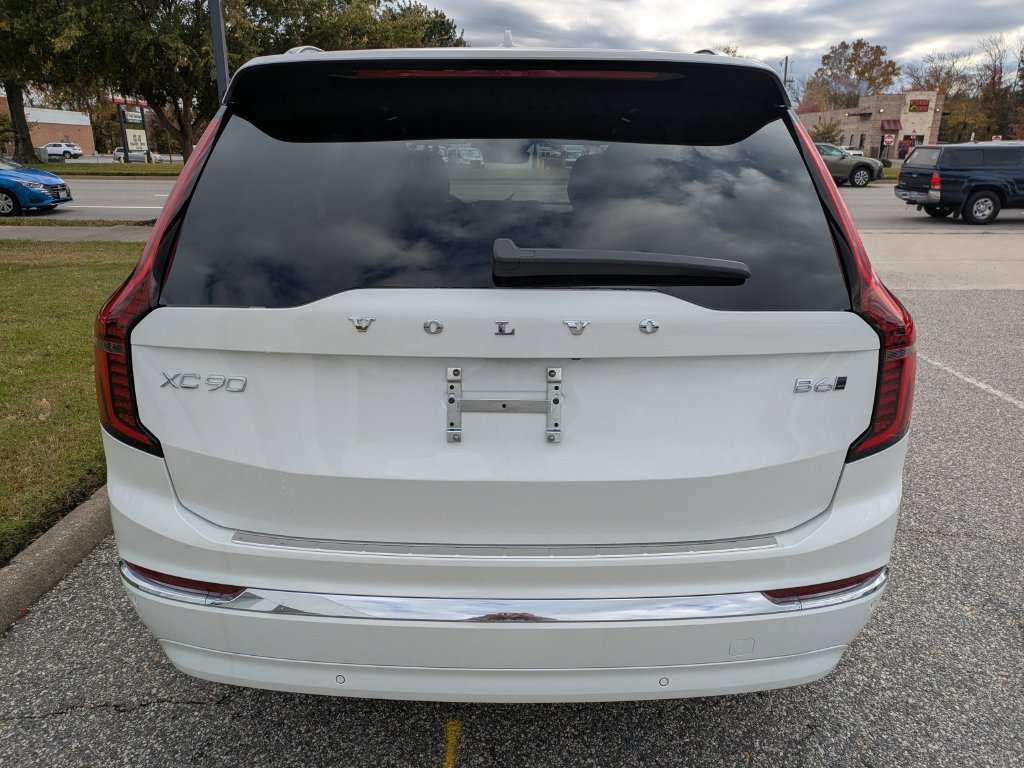 New 2026 Volvo XC90 B6 Plus w/ Protection Package Premier AWD/4WD image 5