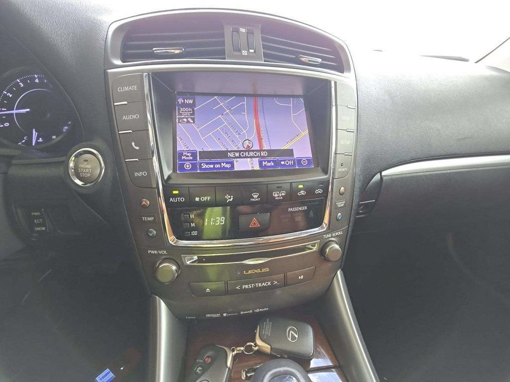 Used 2013 Lexus IS 250C w/ Luxury Pkg RWD image 5