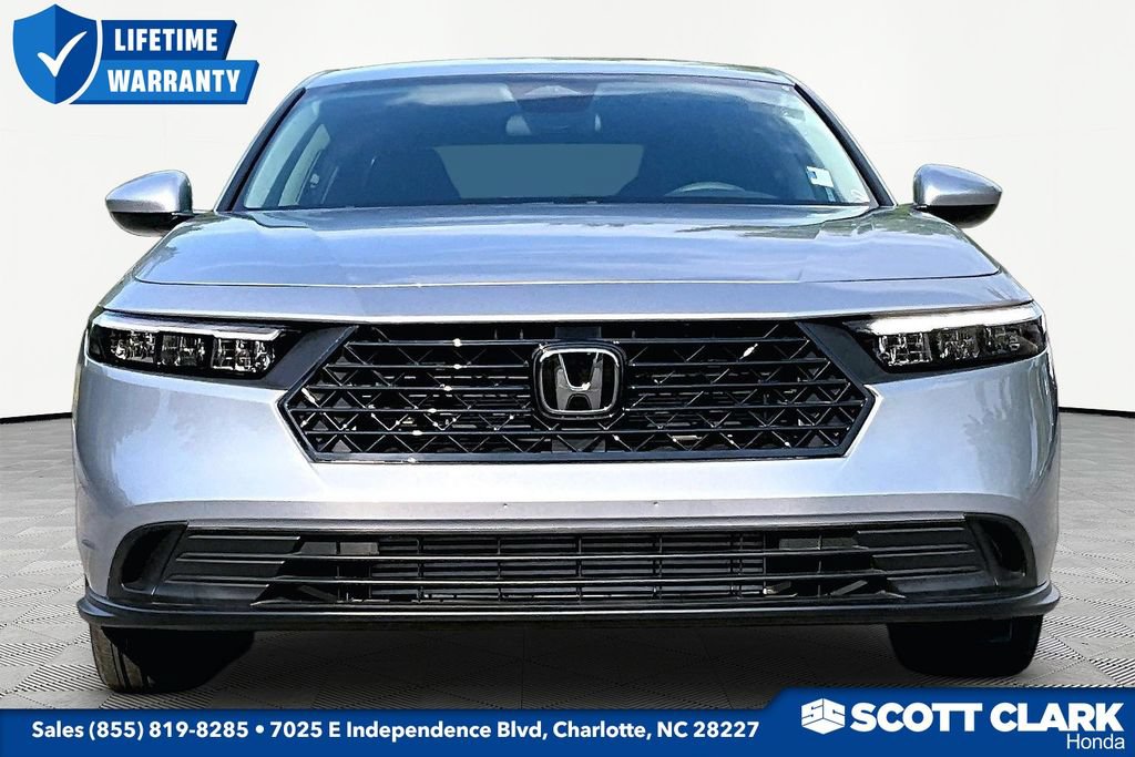 Used 2025 Honda Accord LX image 2
