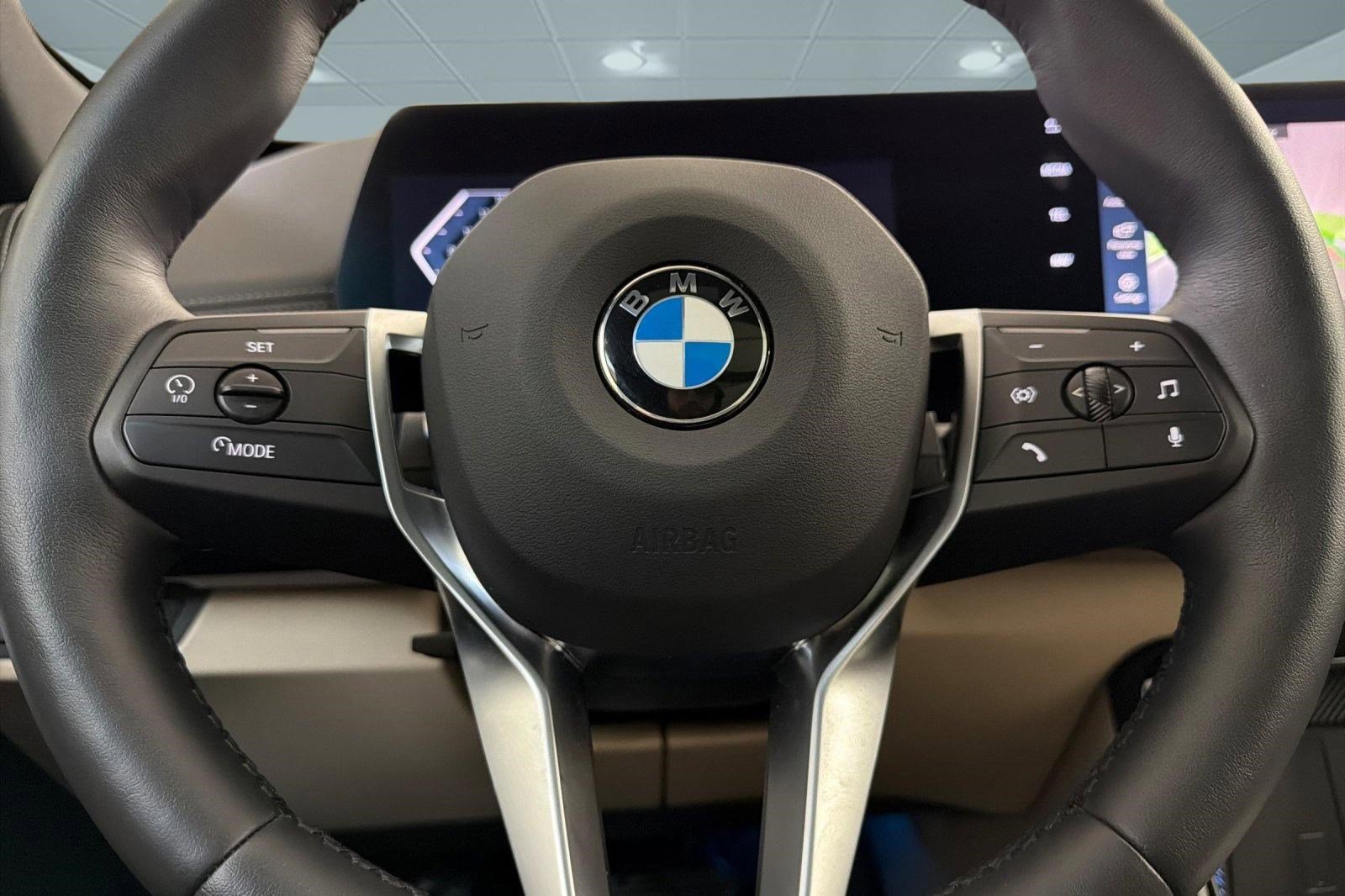 Used 2025 BMW X1 xDrive28i w/ Convenience Package AWD/4WD image 17