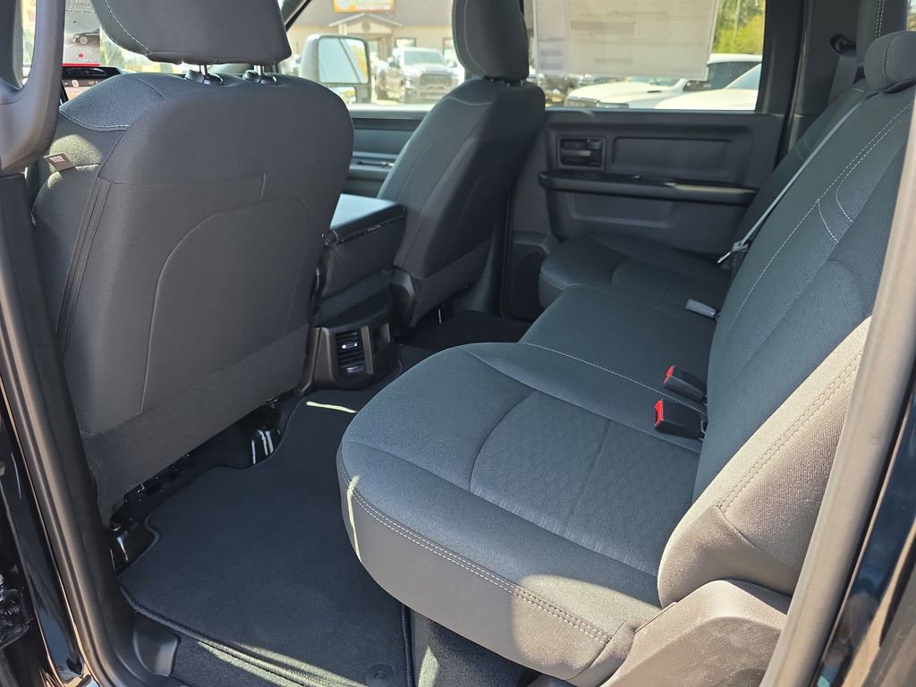 New 2026 RAM 2500 Tradesman AWD/4WD image 30