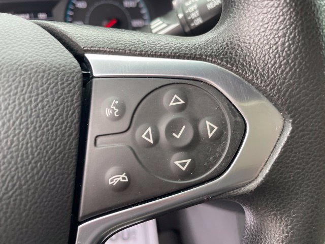 Used 2023 Chevrolet Traverse LS w/ Midnight/Sport Edition FWD image 17